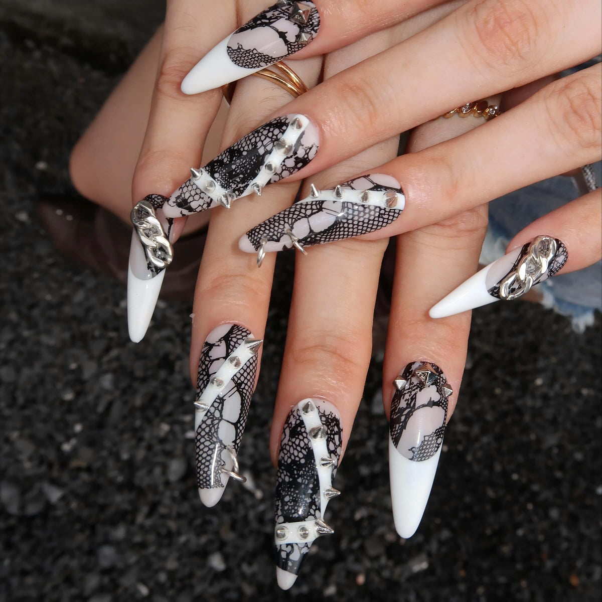 Bad Girl - Ersa Nails Nude Black White PressOnNails