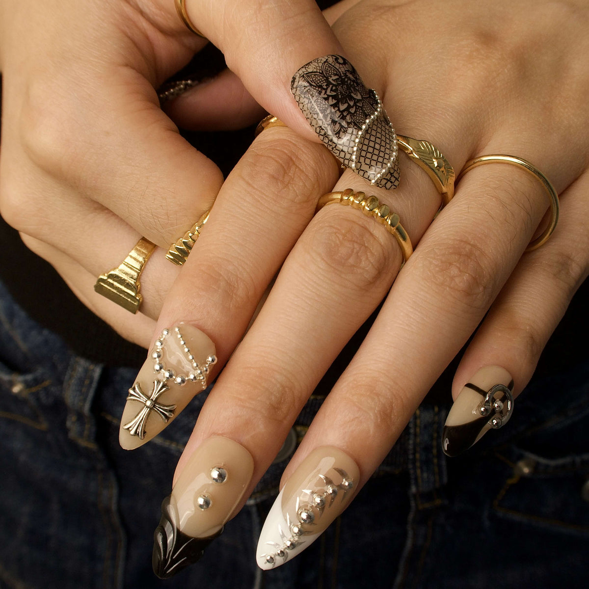 Enigma - Ersa Nails Nude Black White PressOnNails