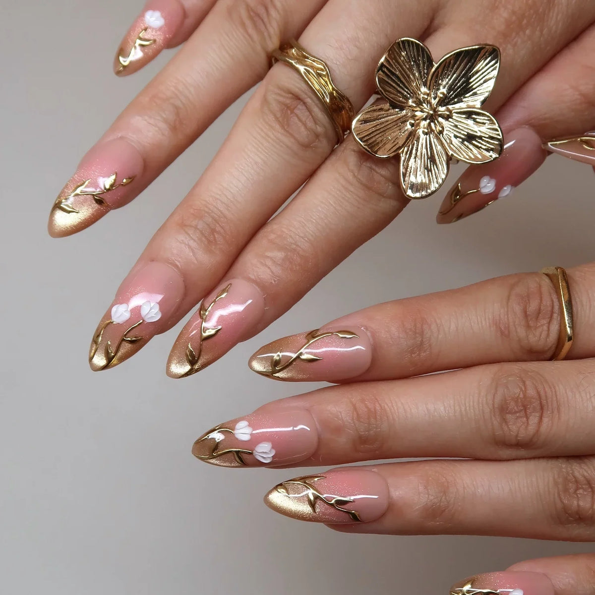 Fleur d’Or - Ersa Nails Nude Gold PressOnNails