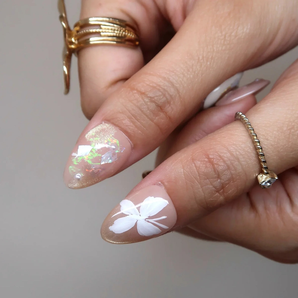 Like A Dream - Ersa Nails Nude White PressOnNails