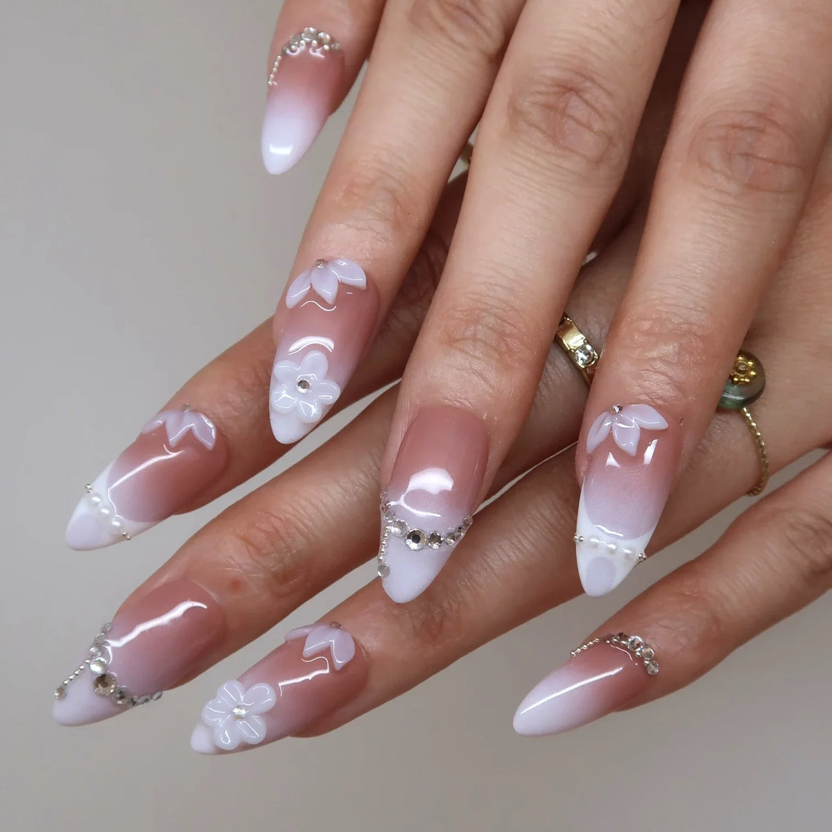 Soft Diamonds- Ersa Nails Nude White PressOnNails