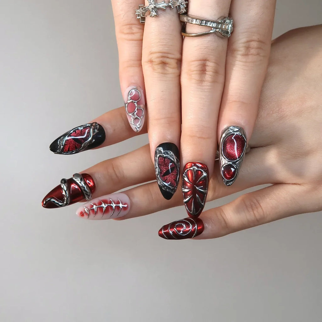 Venomous - Ersa Nails Red Silver PressOnNails