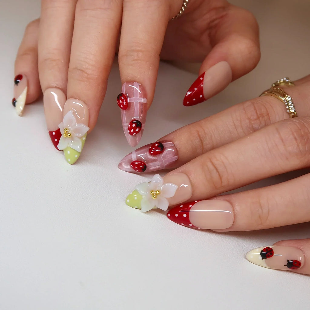 Vitality - Ersa Nails Nude Red Pink PressOnNails